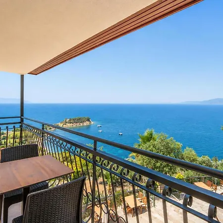Altamare Hotel Kusadasi