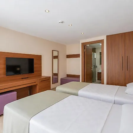 Hotel Altamare Kusadasi